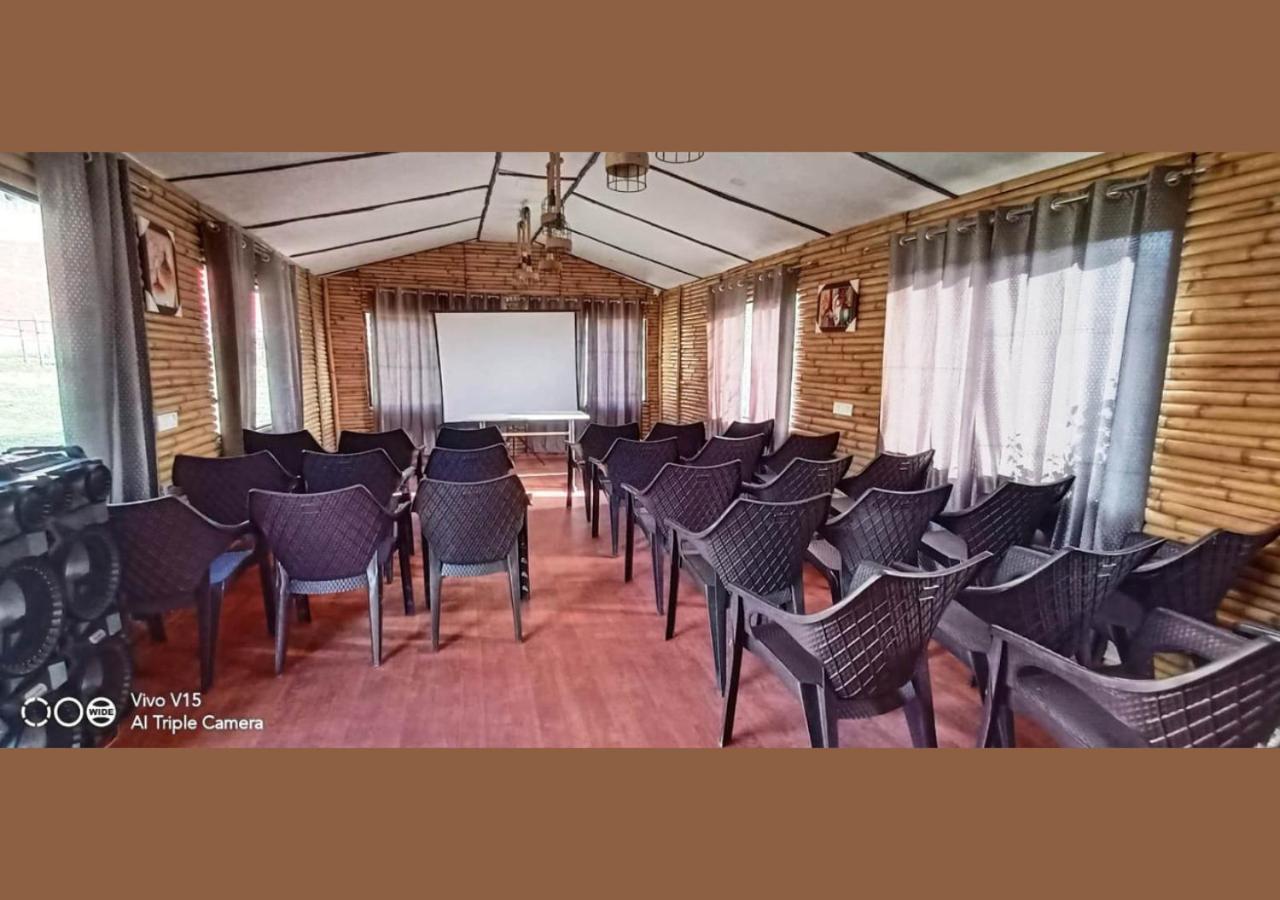 Bamboo Junction Resort - Kanatal, Valley & Mountain View Dhanaulti Exterior photo